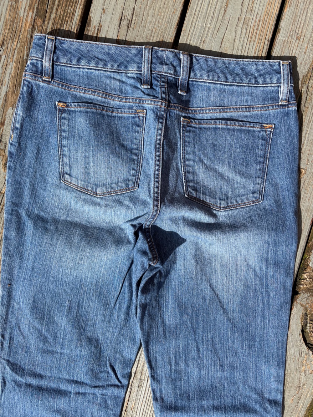 L.L. Bean Medium Blue Flare Jeans 10MT Favorite Fit - Picture 6 of 12